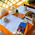 La Terra Di Parmenide Frühstückspension 3*